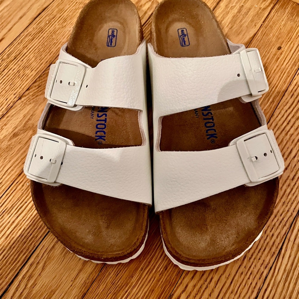 Birkenstock White Sandals Size 38